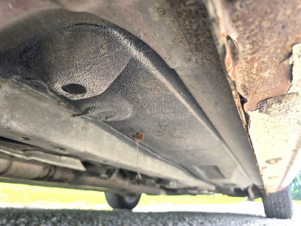 Photo 24 of this FORD FUSION