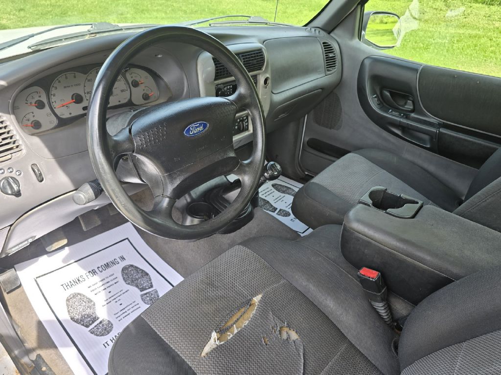Photo 13 of this FORD RANGER