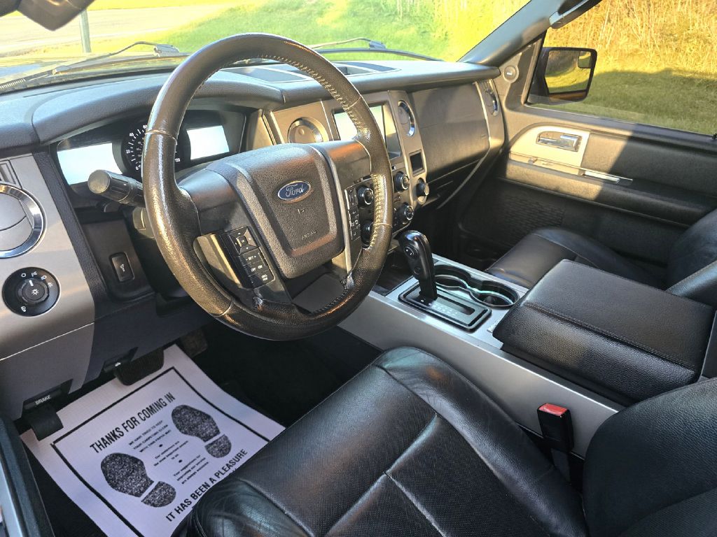 Photo 12 of this FORD EXPEDITION