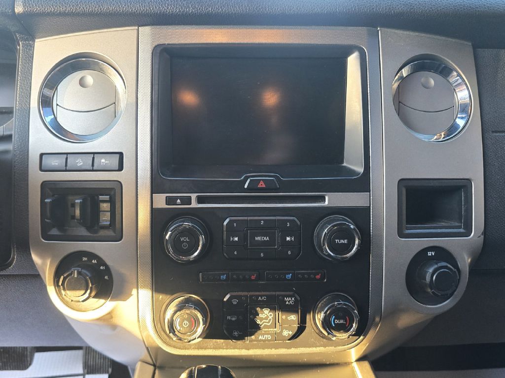Photo 20 of this FORD EXPEDITION