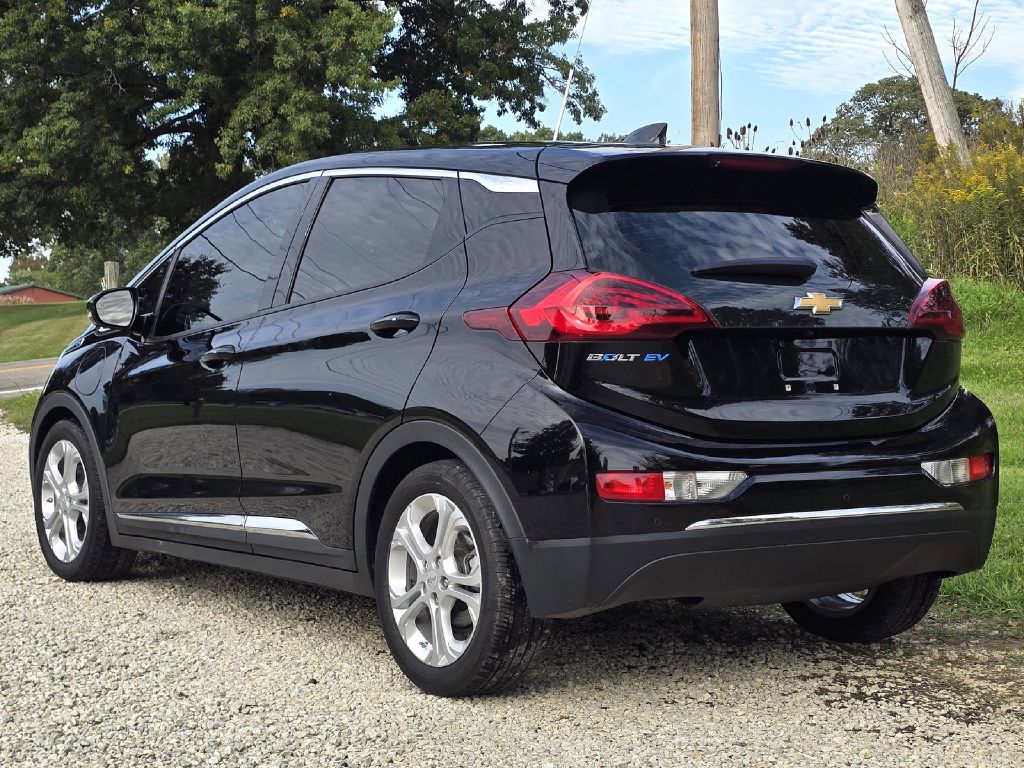 Photo 4 of this CHEVROLET BOLT EV