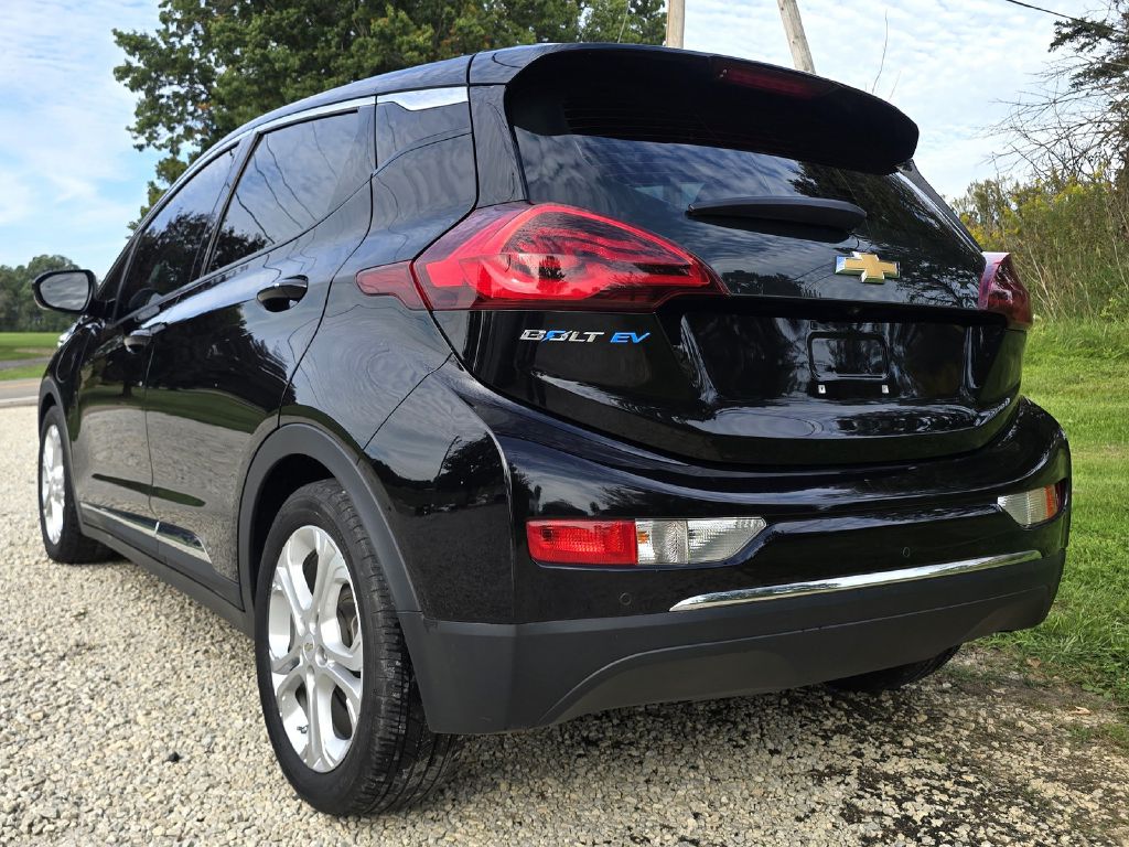 Photo 5 of this CHEVROLET BOLT EV