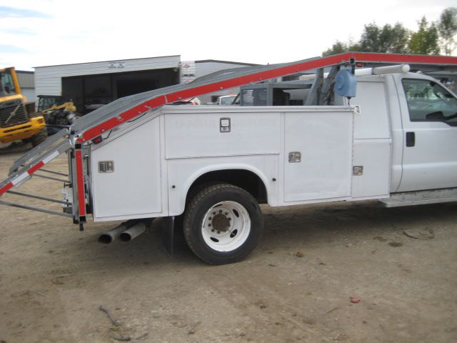 Photo 12 of this FORD F550
