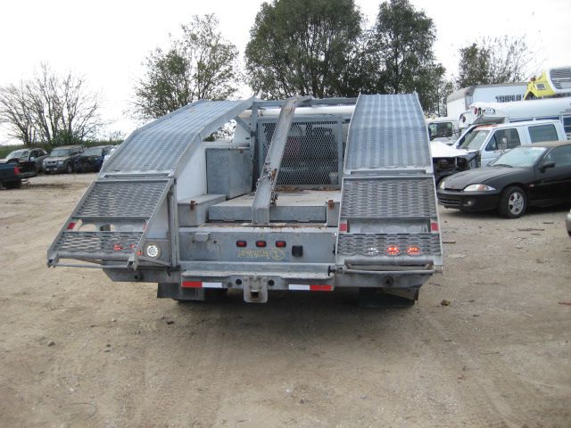 Photo 13 of this FORD F550