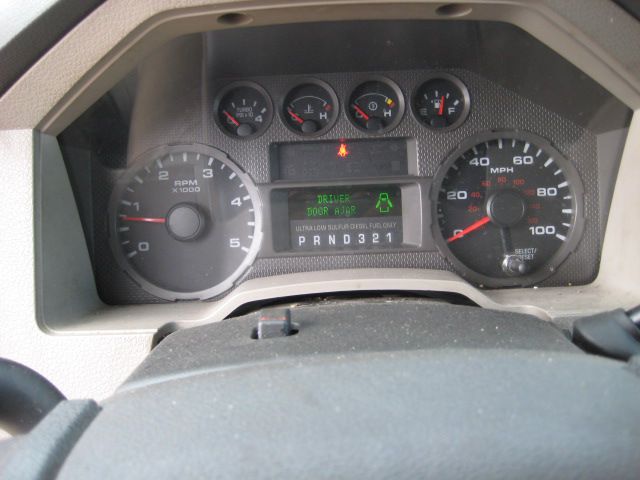 Photo 22 of this FORD F550
