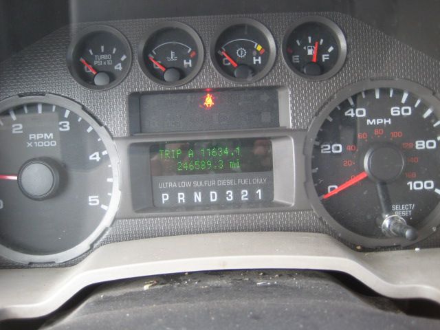 Photo 24 of this FORD F550