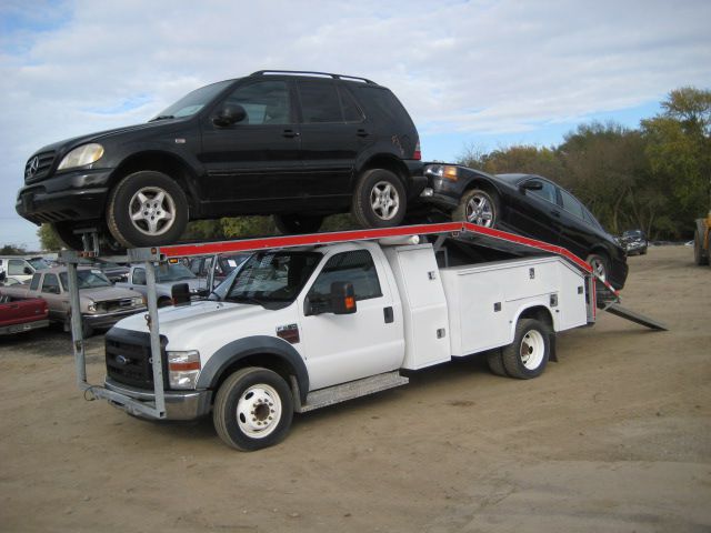 Photo 34 of this FORD F550
