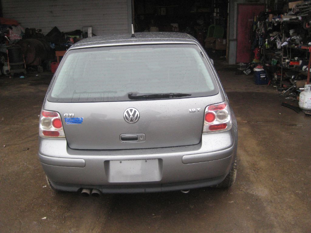 Photo 6 of this VOLKSWAGEN GTI