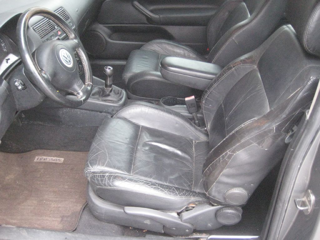 Photo 10 of this VOLKSWAGEN GTI