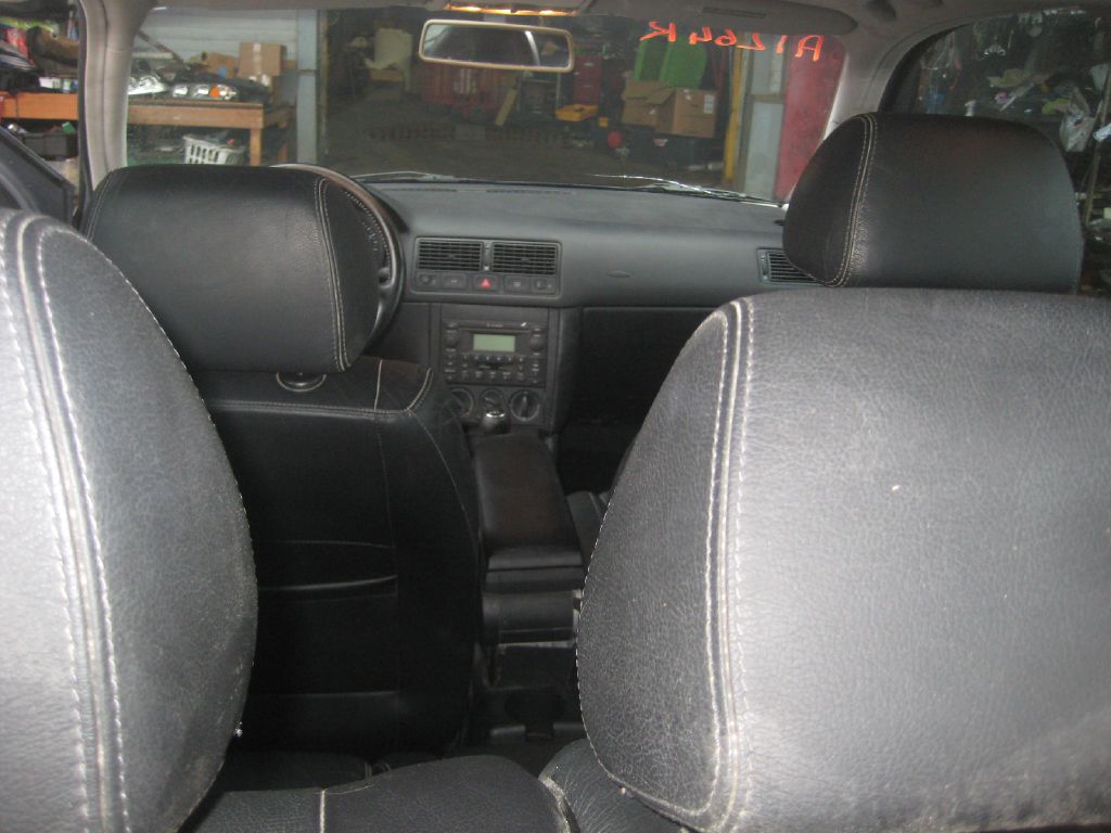 Photo 16 of this VOLKSWAGEN GTI