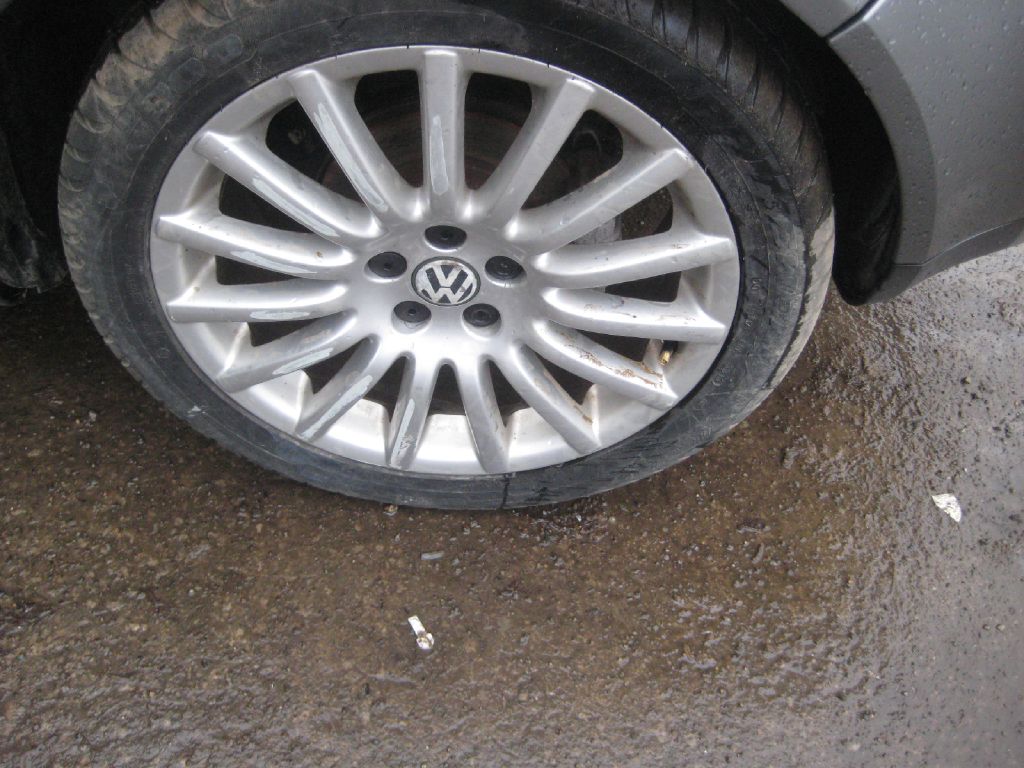 Photo 17 of this VOLKSWAGEN GTI
