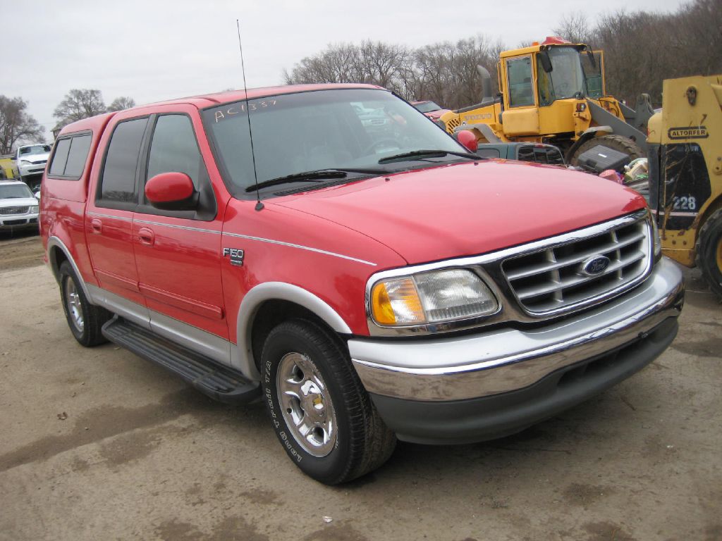 Photo 3 of this FORD F150