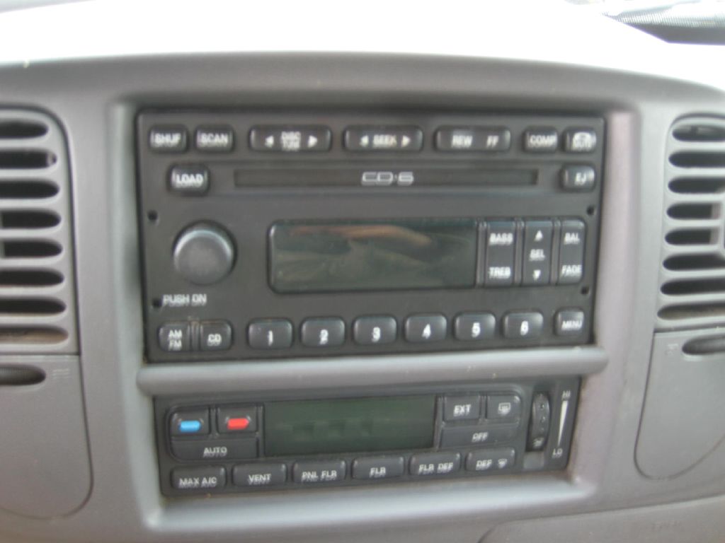 Photo 18 of this FORD F150