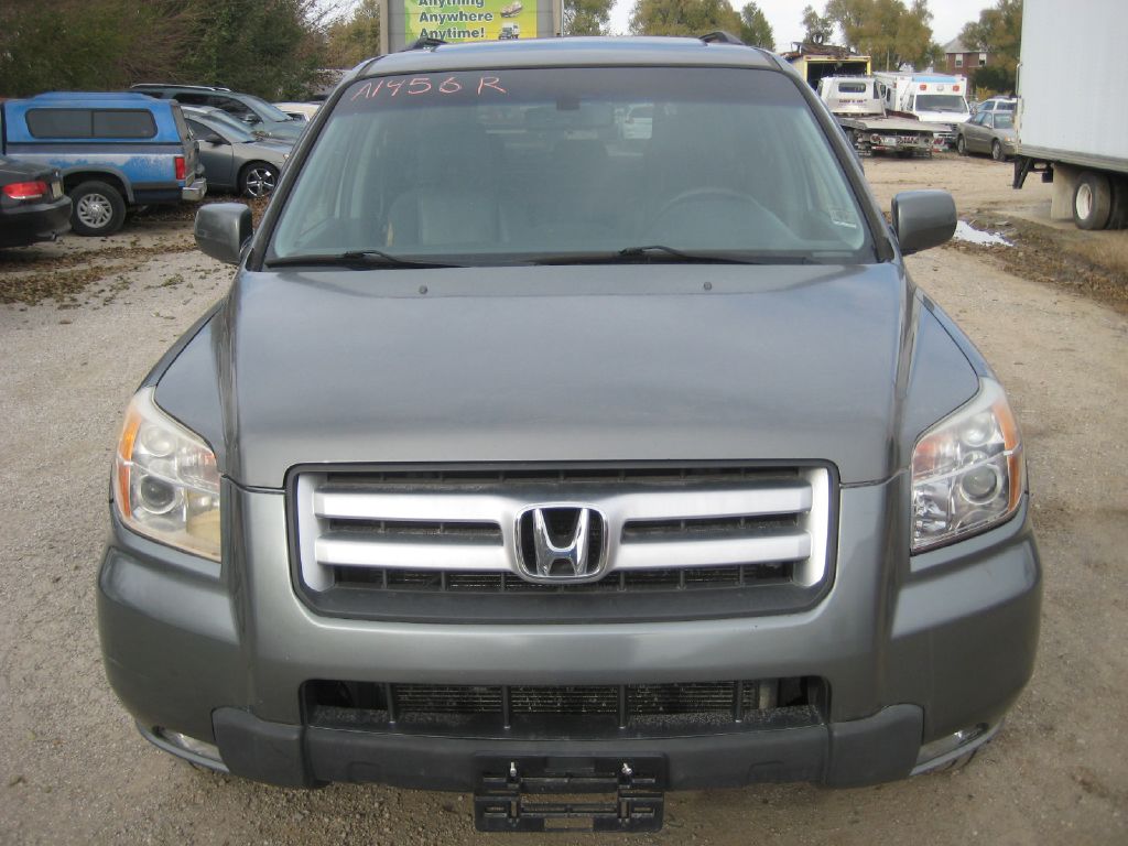 HONDA PILOT 2007 HONDA PILOT 5FNYF18657B010955