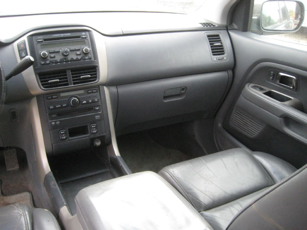 HONDA PILOT 2007 HONDA PILOT 5FNYF18657B010955