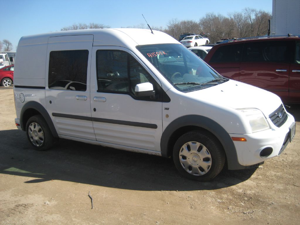 Photo 4 of this FORD TRANSIT CONNECT