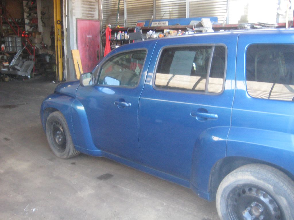 Photo 8 of this CHEVROLET HHR