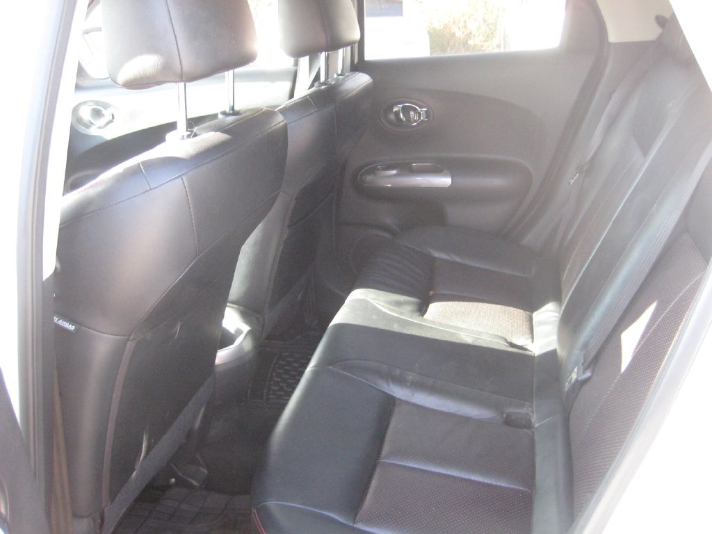 Photo 10 of this NISSAN JUKE