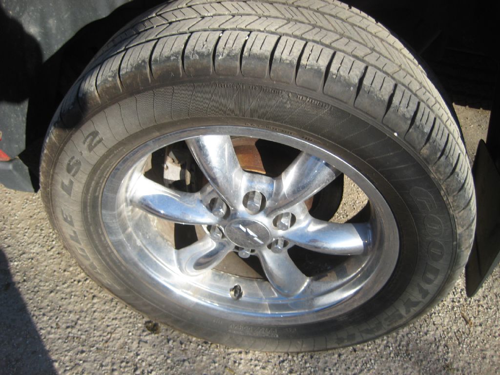Photo 7 of this CHEVROLET AVALANCHE