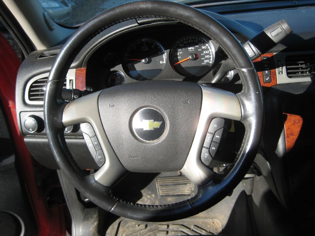 Photo 17 of this CHEVROLET AVALANCHE