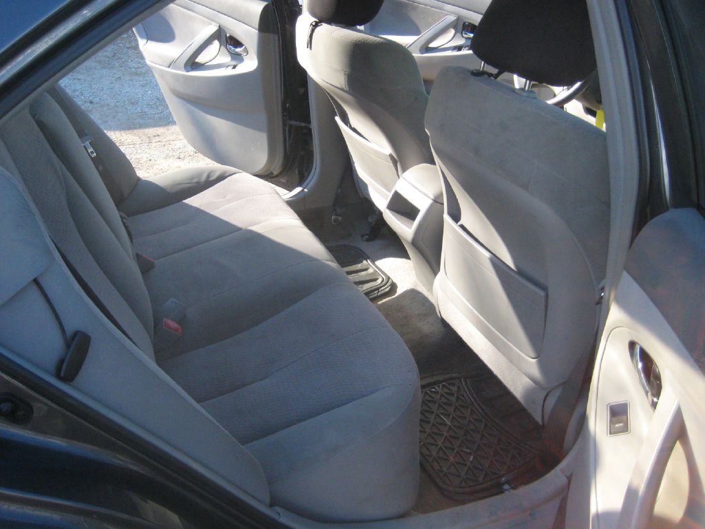 Photo 18 of this TOYOTA CAMRY