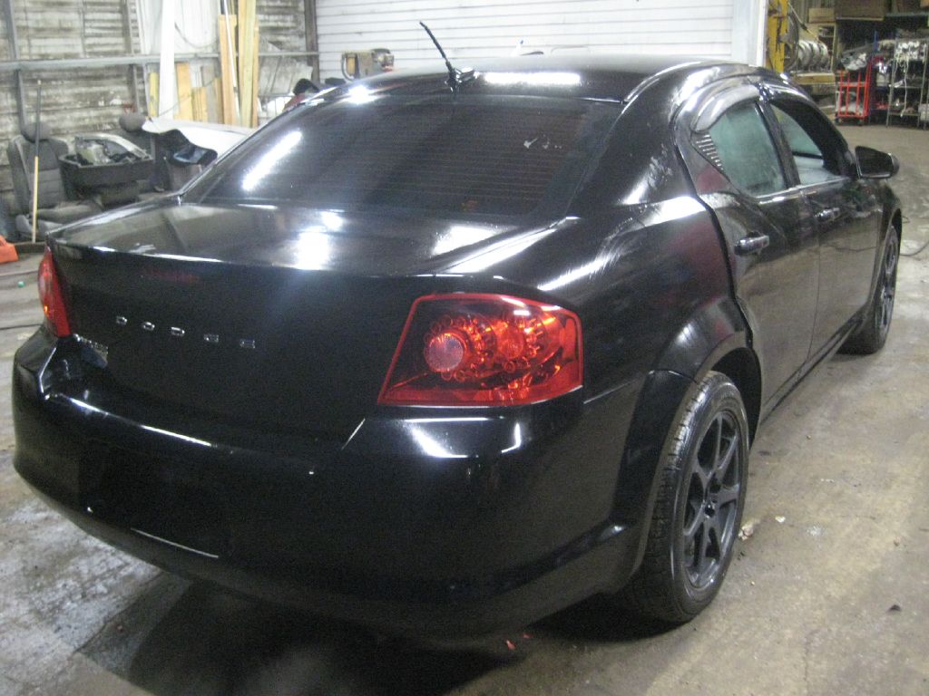 DODGE AVENGER 2012 DODGE AVENGER 1C3CDZAB7CN136109
