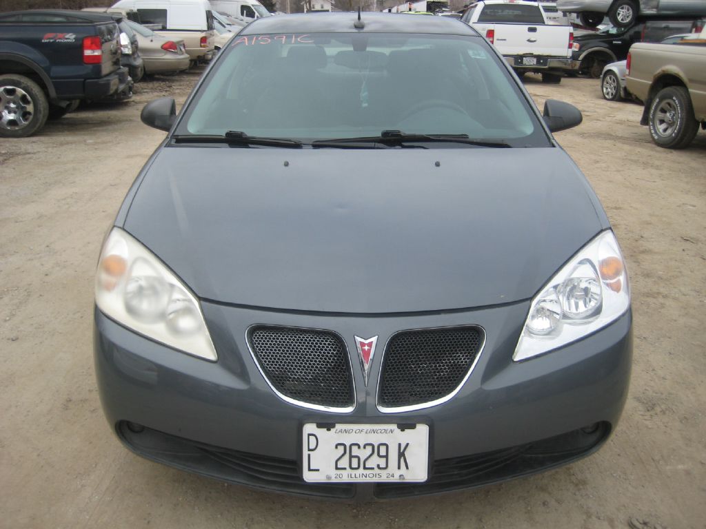 Photo 2 of this PONTIAC G6