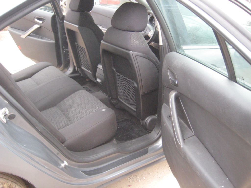 Photo 15 of this PONTIAC G6