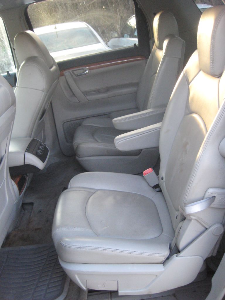 SATURN OUTLOOK 2008 SATURN OUTLOOK 5GZER23758J255635