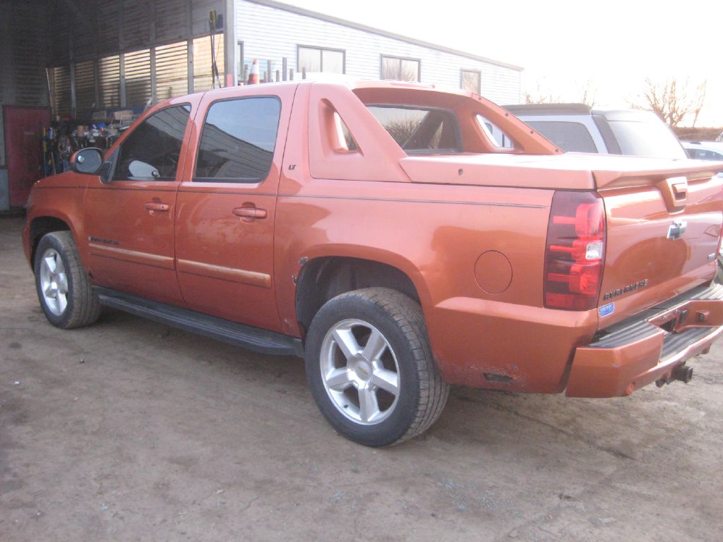 CHEVROLET AVALANCHE 2007 CHEVROLET AVALANCHE 3GNFK12337G233157