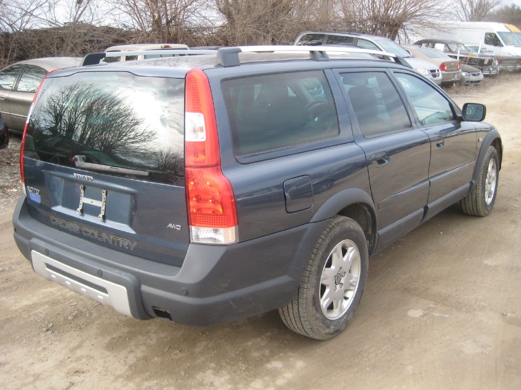 Photo 4 of this VOLVO XC70