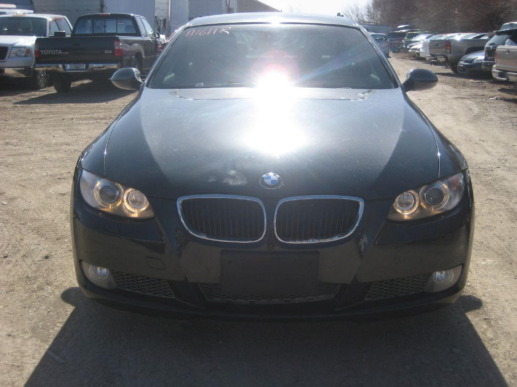 BMW 335 2008 BMW 335 WBAWB73548P042451