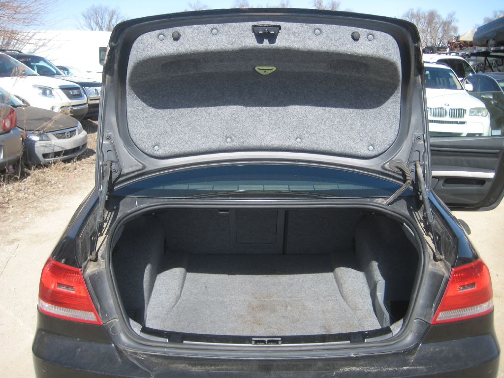 BMW 335 2008 BMW 335 WBAWB73548P042451