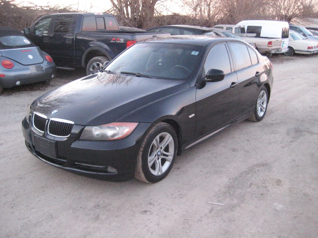 BMW 328 2008 BMW 328 WBAVA33558KX83972
