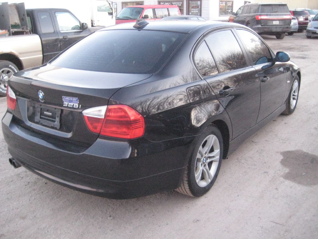 BMW 328 2008 BMW 328 WBAVA33558KX83972