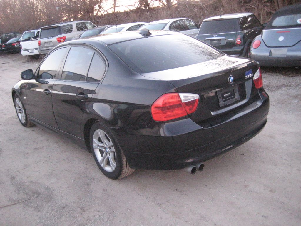 BMW 328 2008 BMW 328 WBAVA33558KX83972
