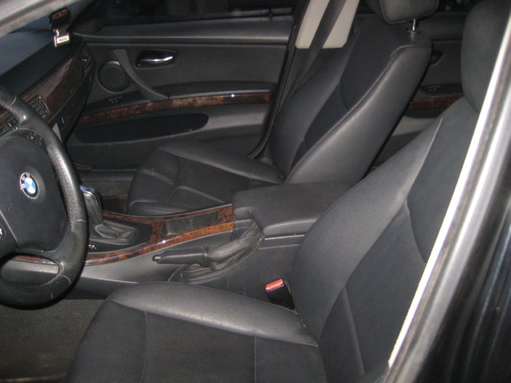 BMW 328 2008 BMW 328 WBAVA33558KX83972