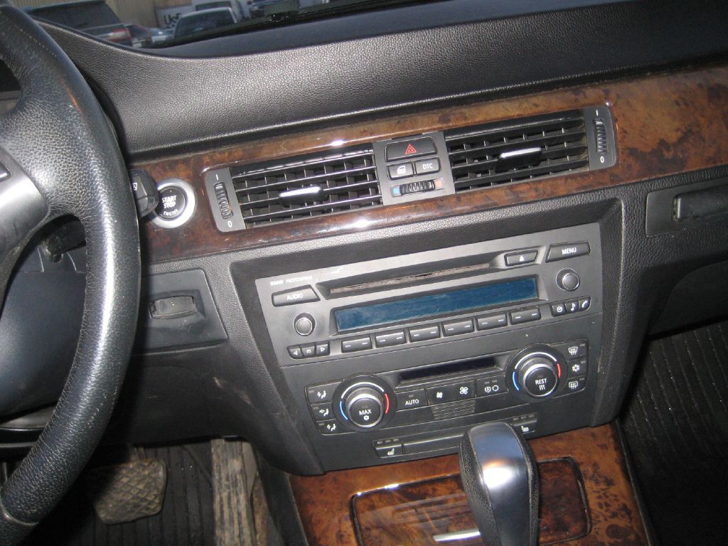BMW 328 2008 BMW 328 WBAVA33558KX83972