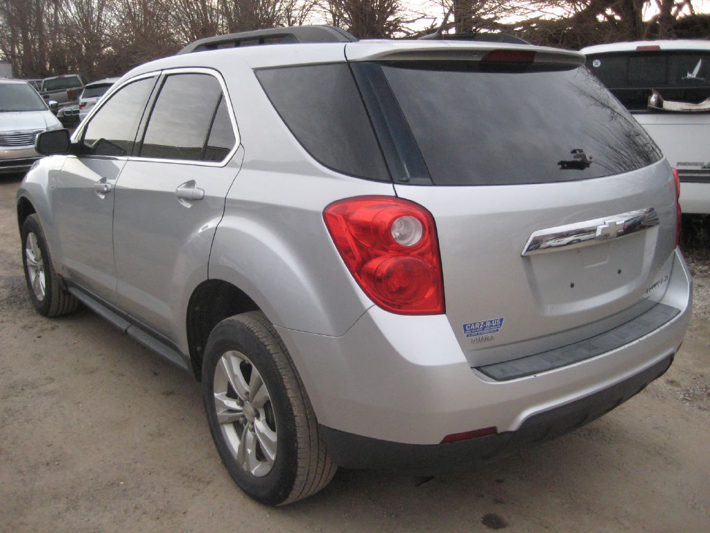 Photo 6 of this CHEVROLET EQUINOX