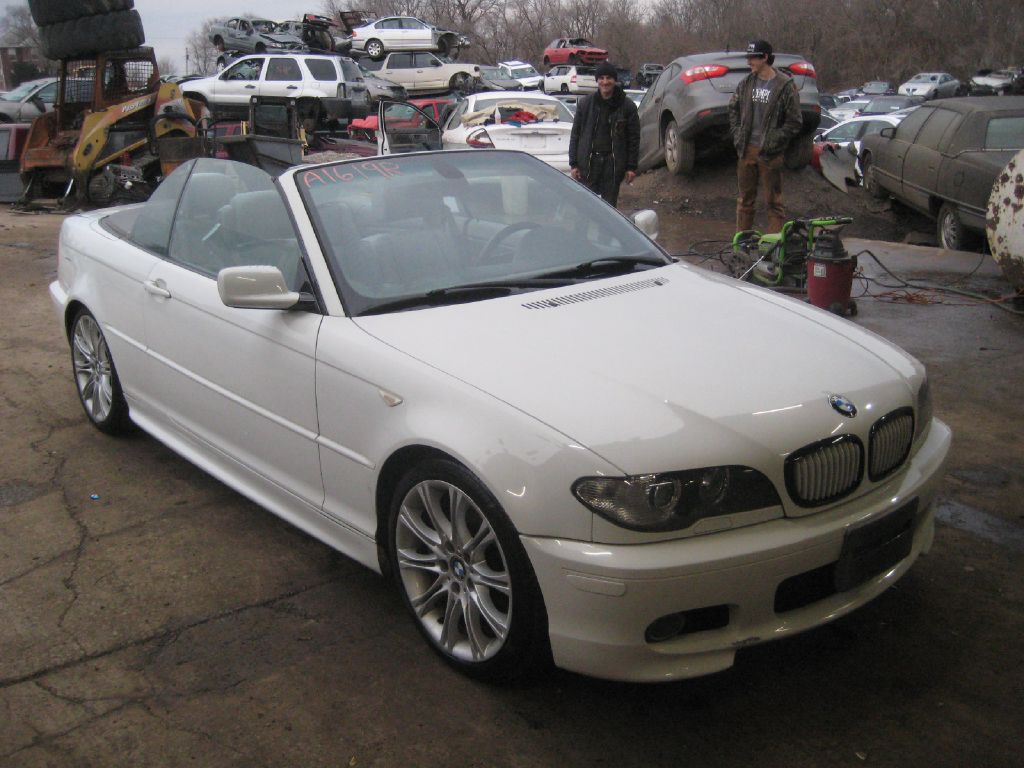BMW 330 2006 BMW 330 WBABW53436PZ40938
