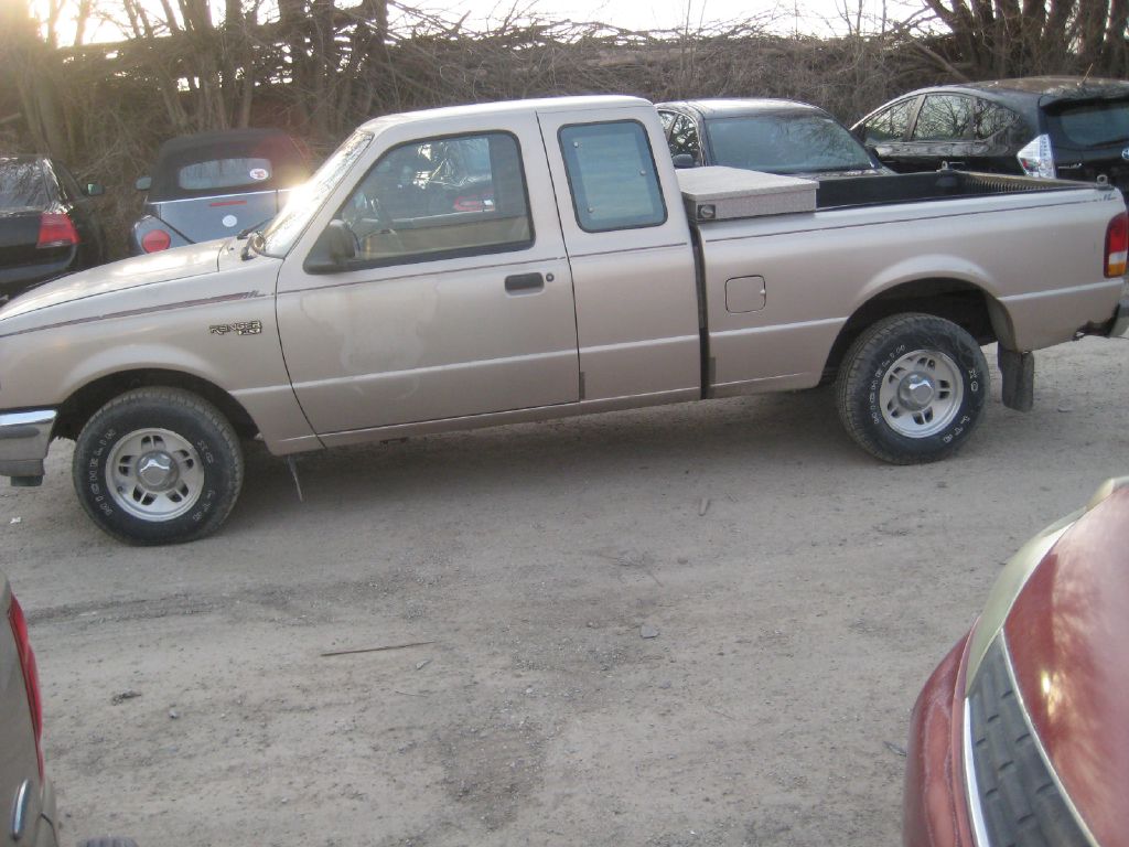 Photo 9 of this FORD RANGER