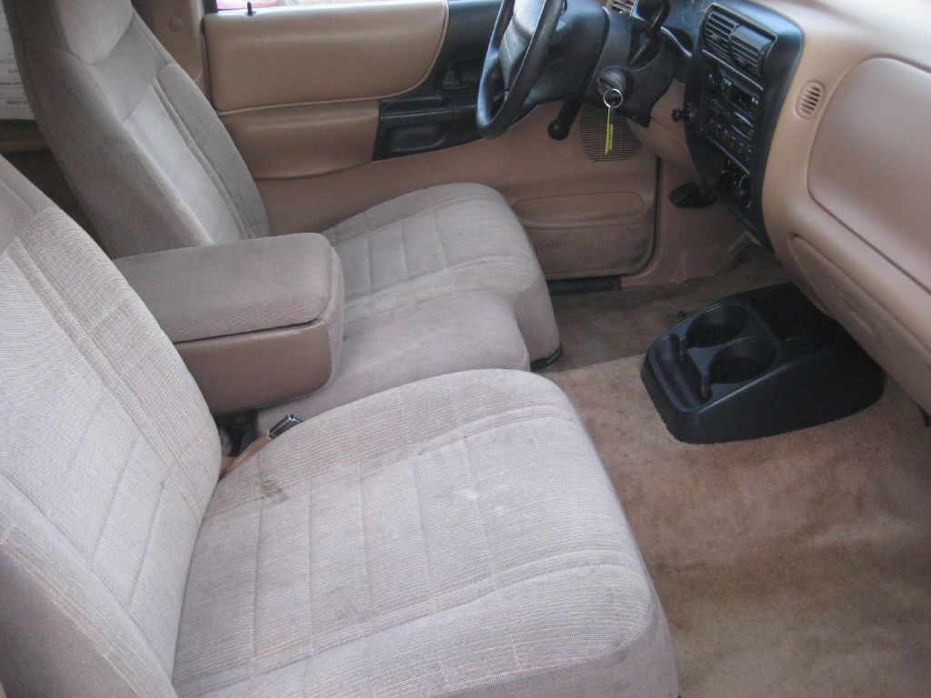 Photo 13 of this FORD RANGER