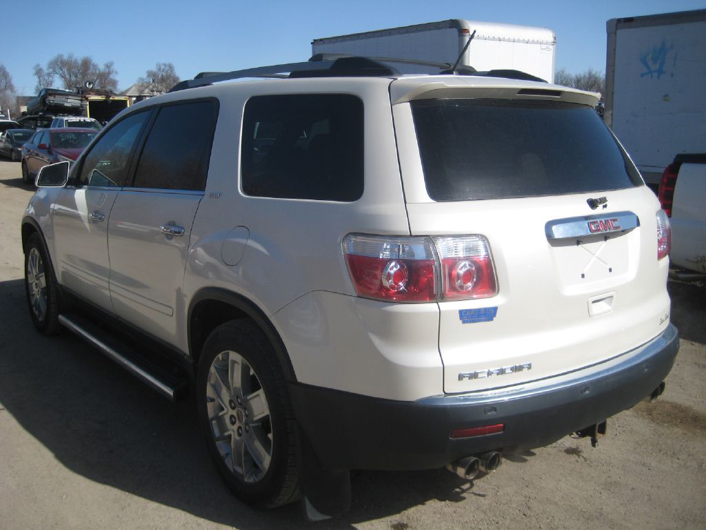 Photo 3 of this GMC ACADIA