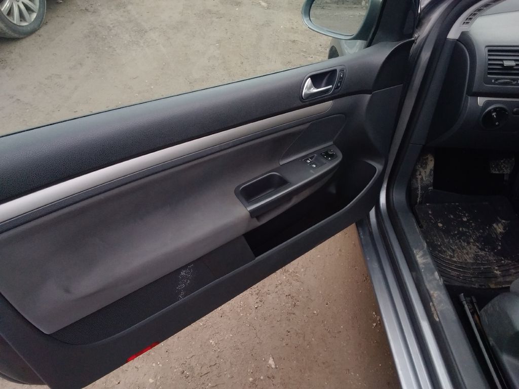 Photo 11 of this VOLKSWAGEN RABBIT