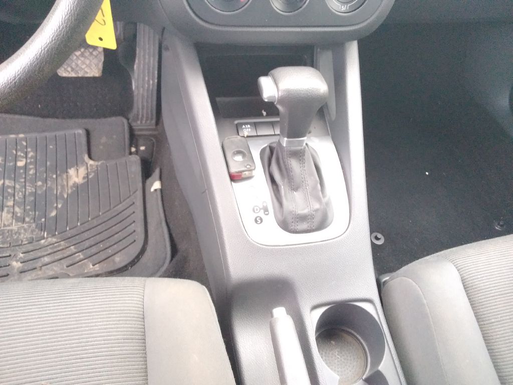 Photo 13 of this VOLKSWAGEN RABBIT