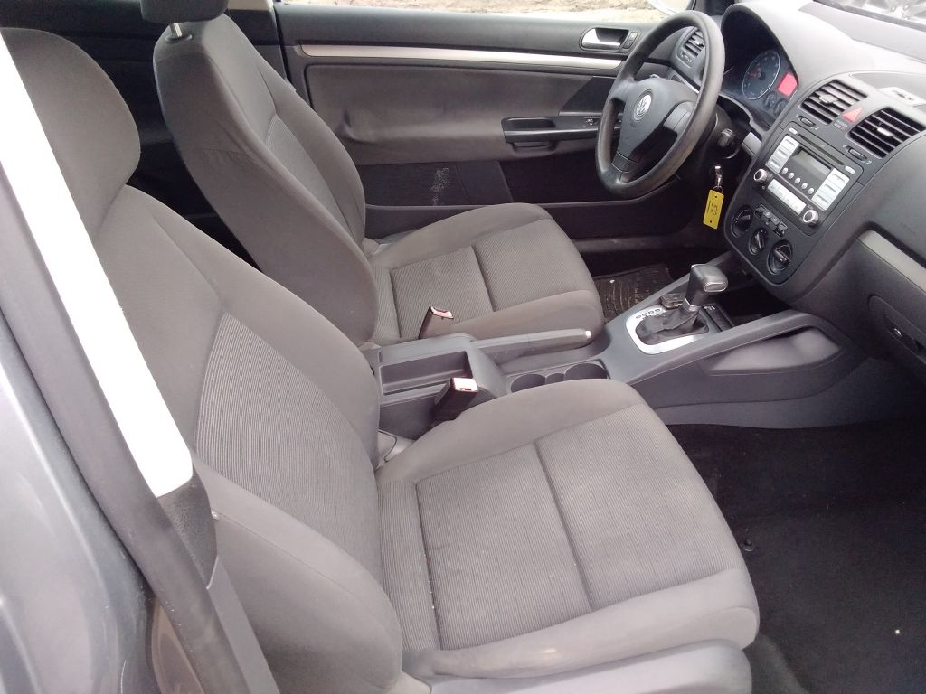 Photo 19 of this VOLKSWAGEN RABBIT