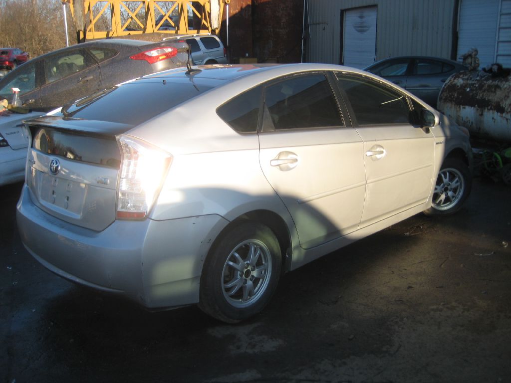 Photo 4 of this TOYOTA PRIUS