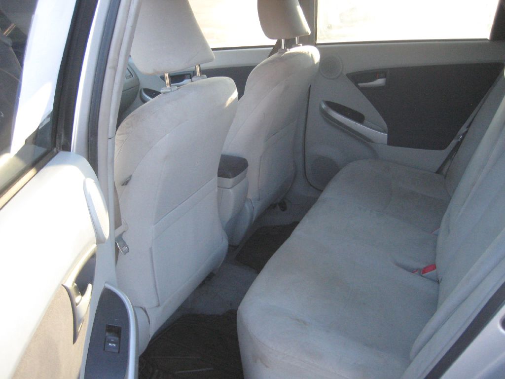 Photo 10 of this TOYOTA PRIUS