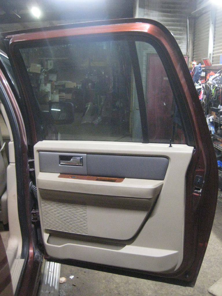 Photo 5 of this FORD EXPEDITION