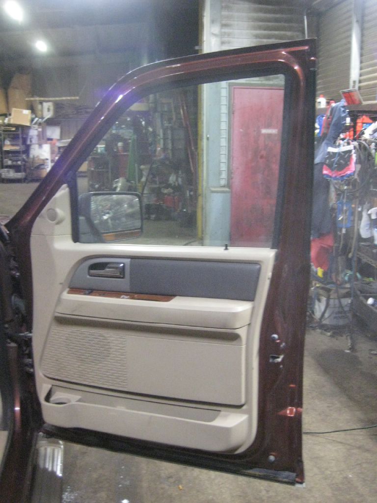 Photo 6 of this FORD EXPEDITION